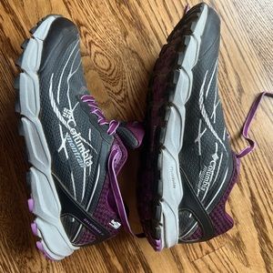 Only Worn Once! Women’s Columbia Caldorado III Trail Running Shoes